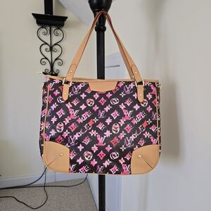 Like New Fashion Luxury Signature Handbag